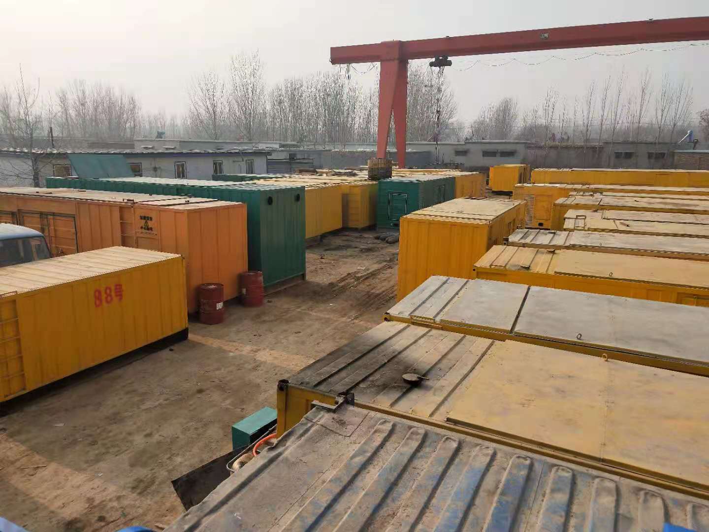 江阳租赁发电机-灰尘、风沙对柴油发电机组造成哪些不良影响？