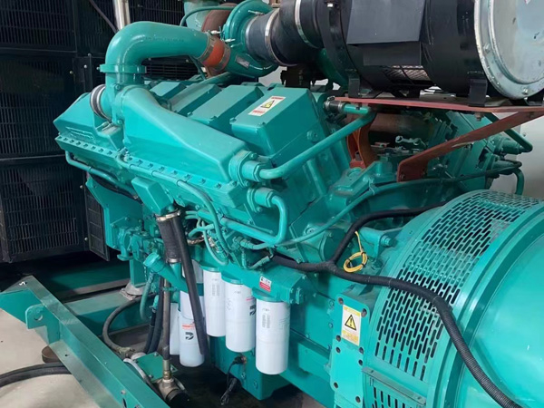 江阳更换100kW柴油发电机组机油时，需要注意哪些事项？