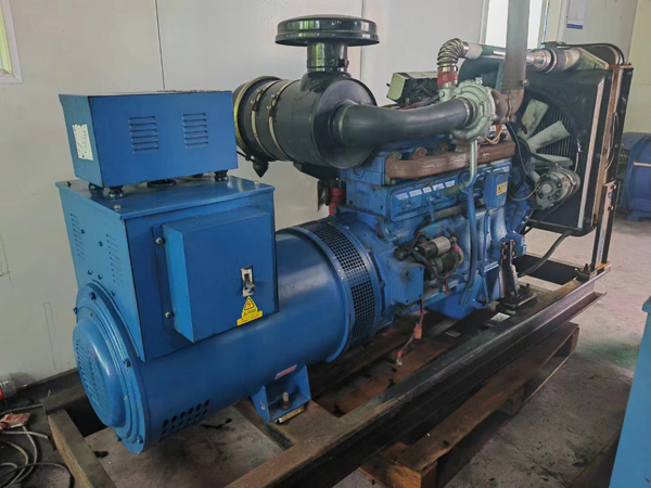 江阳100kW柴油发电机组使用多级机油有哪些优缺点？